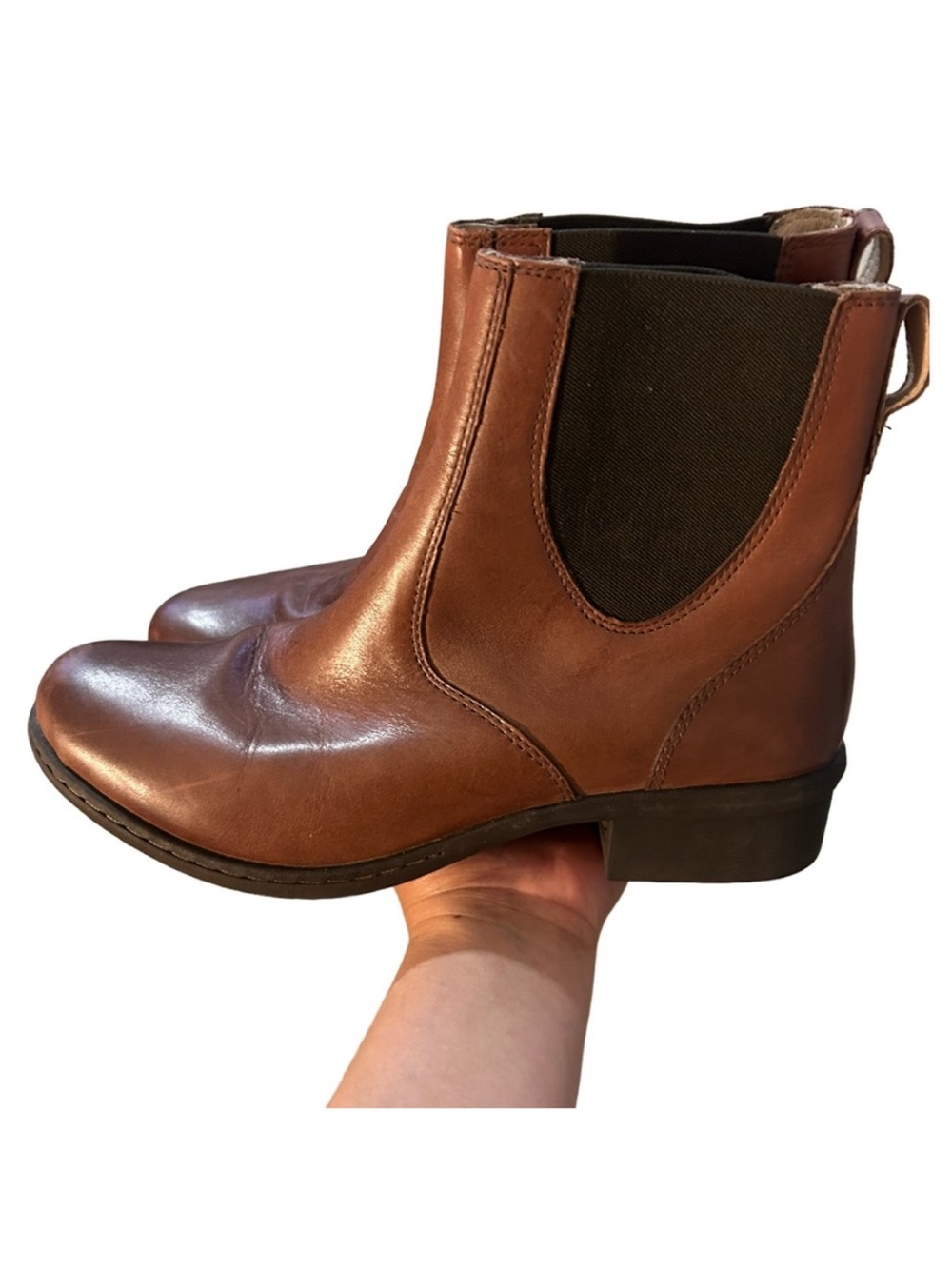 ☔️ Bogs Waterproof Leather Chelsea Boots